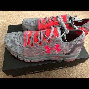 Under Armour Slingshot